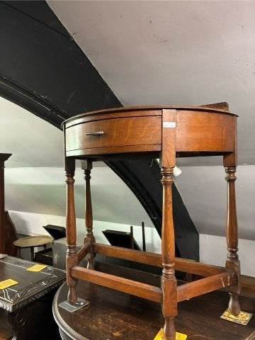 アンティークオケージョンテーブル