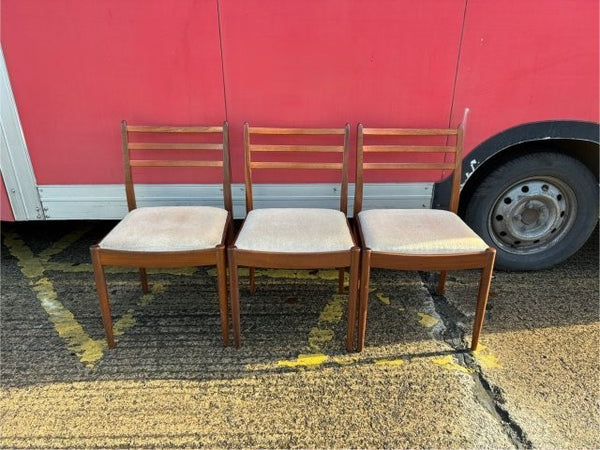 ダイニングチェア by G-PLAN